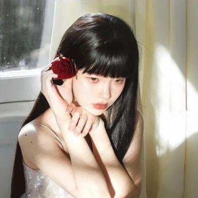 男人与婴儿